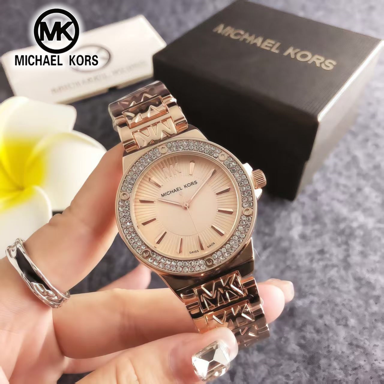 Michael Kors Luxury Business W - Luxury Watch Photo review and price